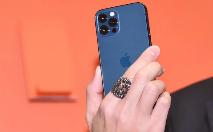 栾城苹果手机维修分享iPhone12系列重启方法教程 